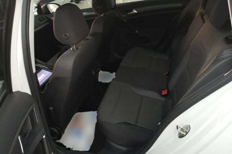 Used Volkswagen Golf 2019 1.8TSI Travel Edition Left Rear Seat