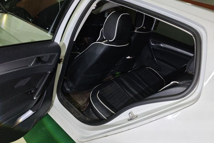 Used Volkswagen Golf 2019 280TSI DSG Comfort Version China V Standard Left Rear Seat