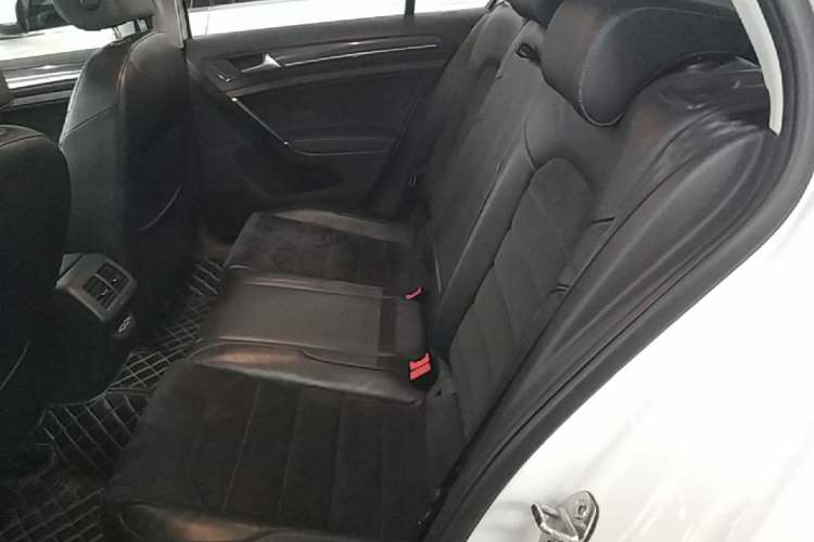 Used Volkswagen Golf 2019 280TSI DSG Luxury Version China V Standard Left Rear Seat