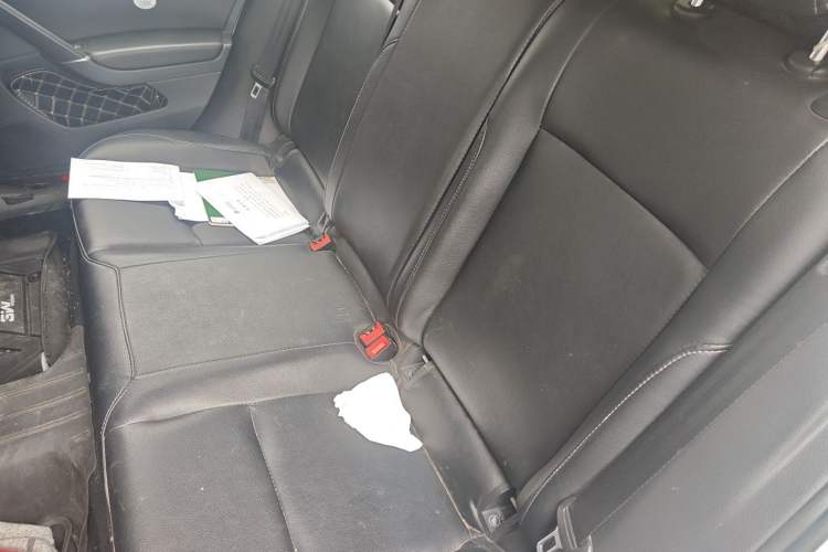 Used Volkswagen Golf 2019 200TSI DSG Comfort Version China VI Standard Left Rear Seat