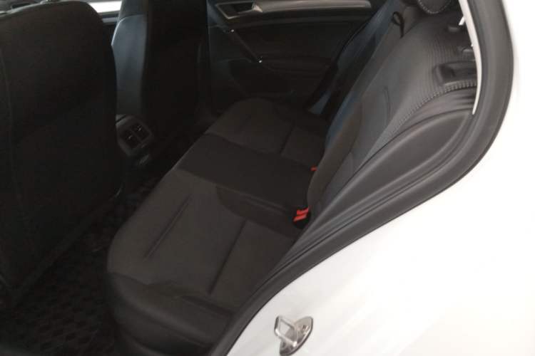 Used Volkswagen Golf 2019 280TSI DSG Comfort Version China V Standard Left Rear Seat