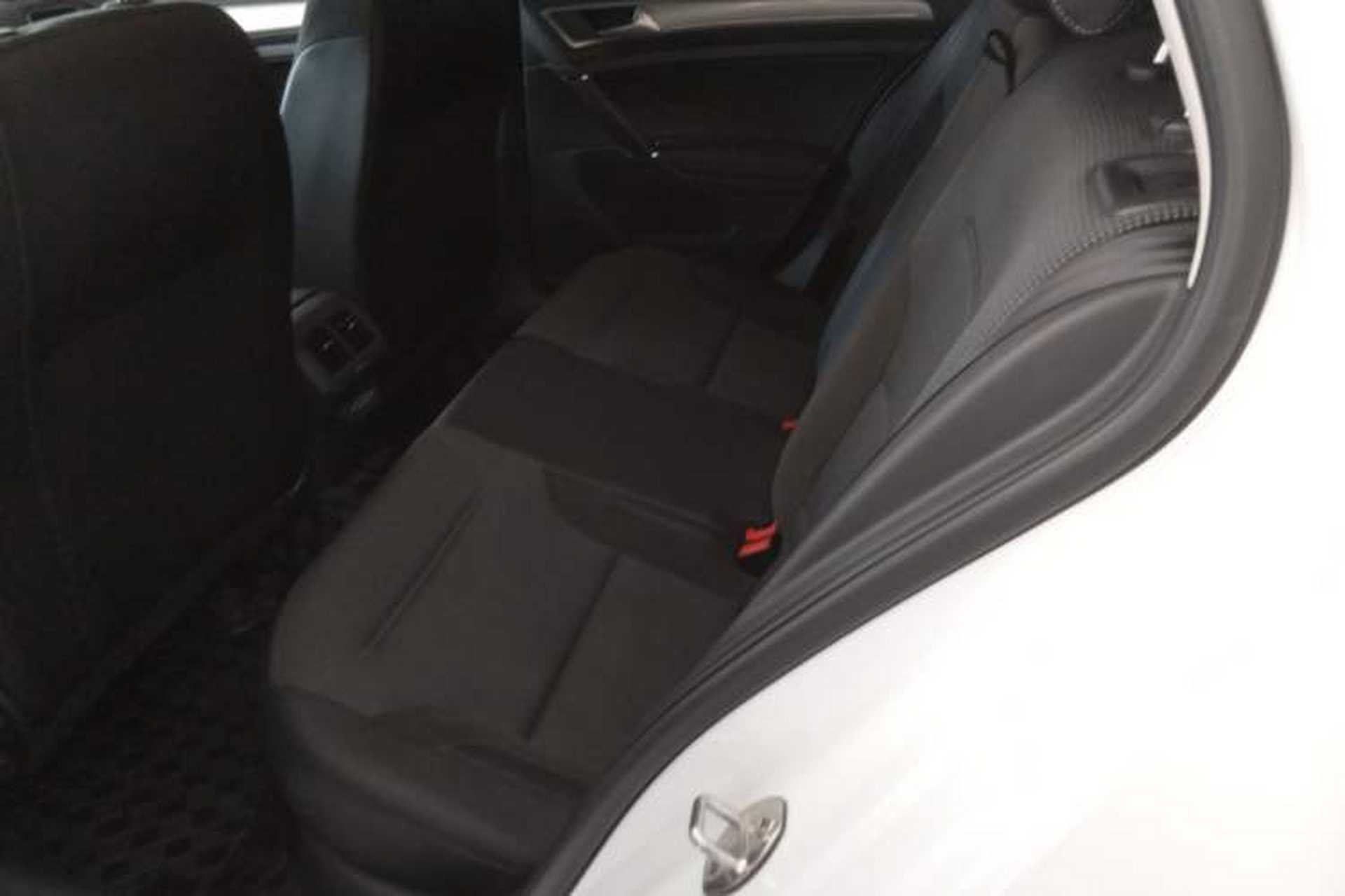Used Volkswagen Golf 2019 280TSI DSG Comfort Version China V Standard Left Rear Seat