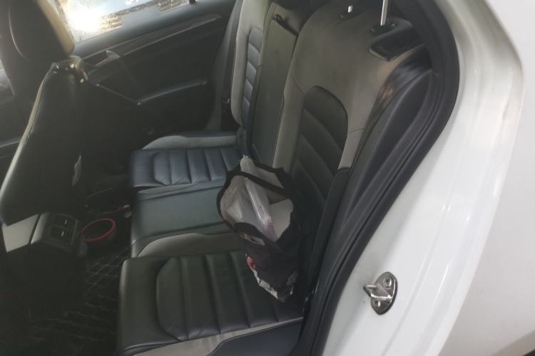 Used Volkswagen Golf 2019 280TSI DSG R-Line China VI Standard Left Rear Seat