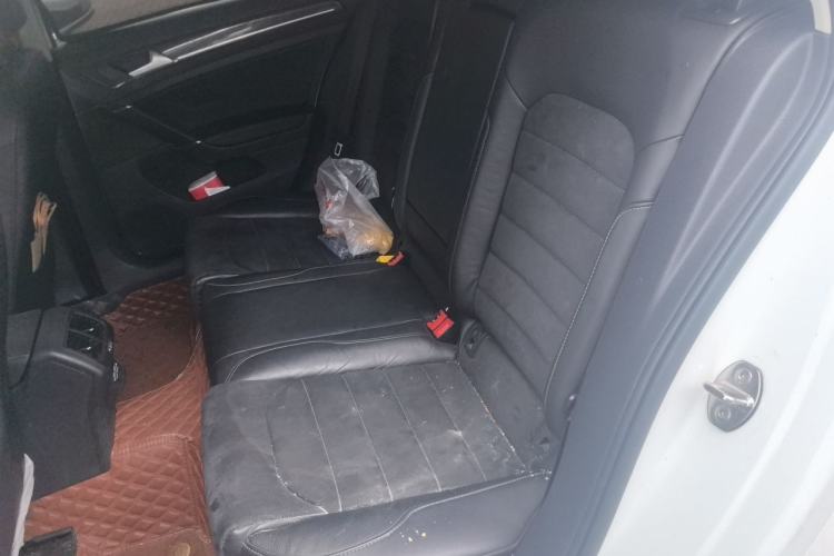 Used Volkswagen Golf 2019 280TSI DSG Luxury Version China VI Standard Left Rear Seat
