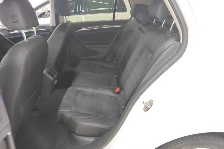 Used Volkswagen Golf 2019 280TSI DSG Luxury Version China VI Standard Left Rear Seat