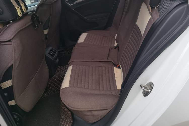 Used Volkswagen Golf 2019 280TSI DSG Comfort Version China VI Standard Left Rear Seat
