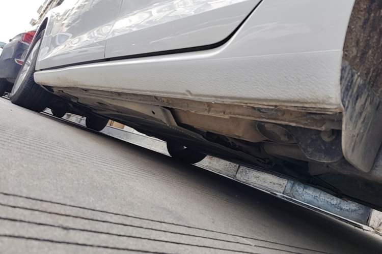 Used Volkswagen Golf 2019 200TSI DSG Comfort & Ambition Edition China VI Standard Left Side Sill