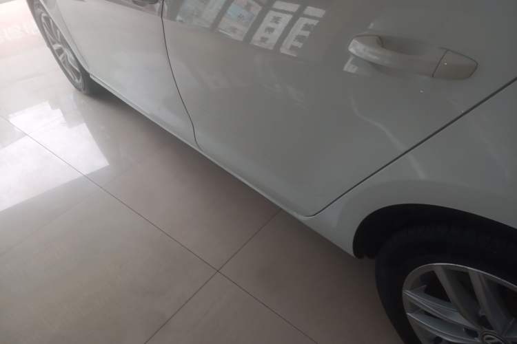 Used Volkswagen Golf 2019 200TSI DSG Comfort & Ambition Edition China VI Standard Left Side Sill