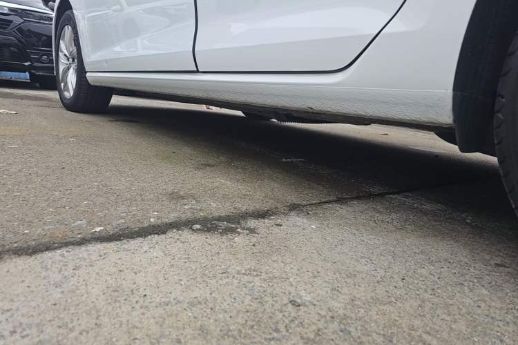 Used Volkswagen Golf 2019 280TSI DSG Comfort Version China V Standard Left Side Sill