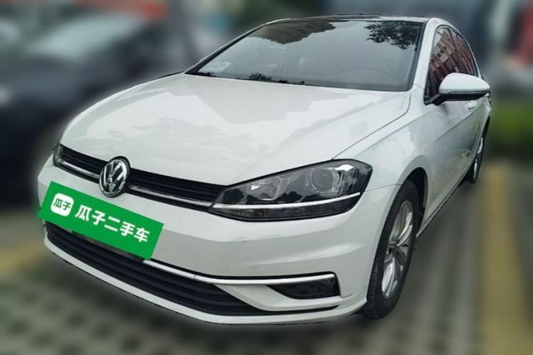 Used Volkswagen Golf 2019 280TSI DSG Comfort Version China VI Standard Guazi used car, China used car export, Used car for sale, Used  cars, Cheapest cars for sale