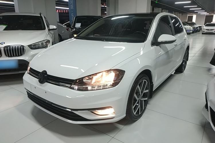 Used Volkswagen Golf 2019 280TSI DSG Luxury Version China V Standard Guazi used car, China used car export, Used car for sale, Used  cars, Cheapest cars for sale