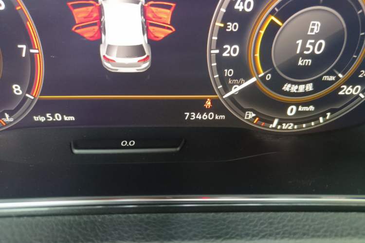 Used Volkswagen Golf 2019 280TSI DSG Luxury Version China VI Standard Odometer Close Up