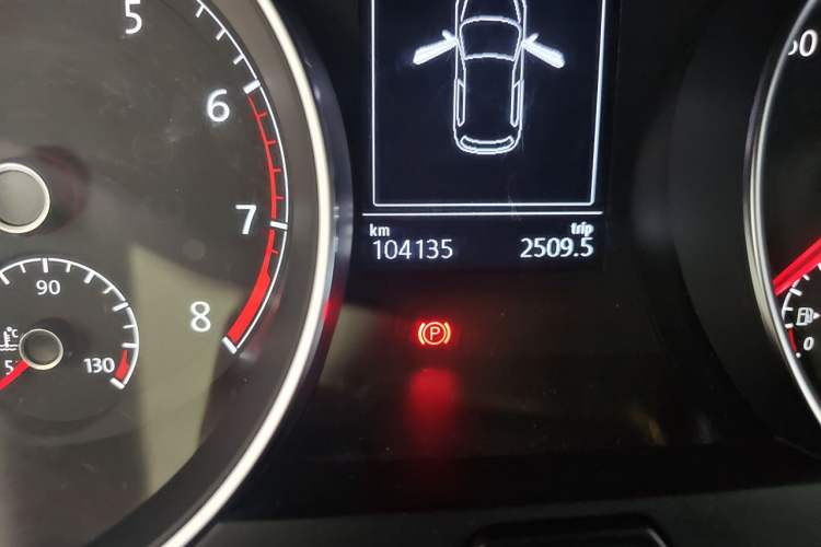 Used Volkswagen Golf 2019 280TSI DSG Luxury Version China V Standard Odometer Close Up