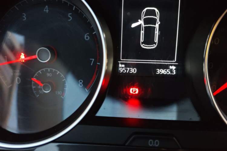 Used Volkswagen Golf 2019 280TSI DSG Comfort Version China V Standard Odometer Close Up