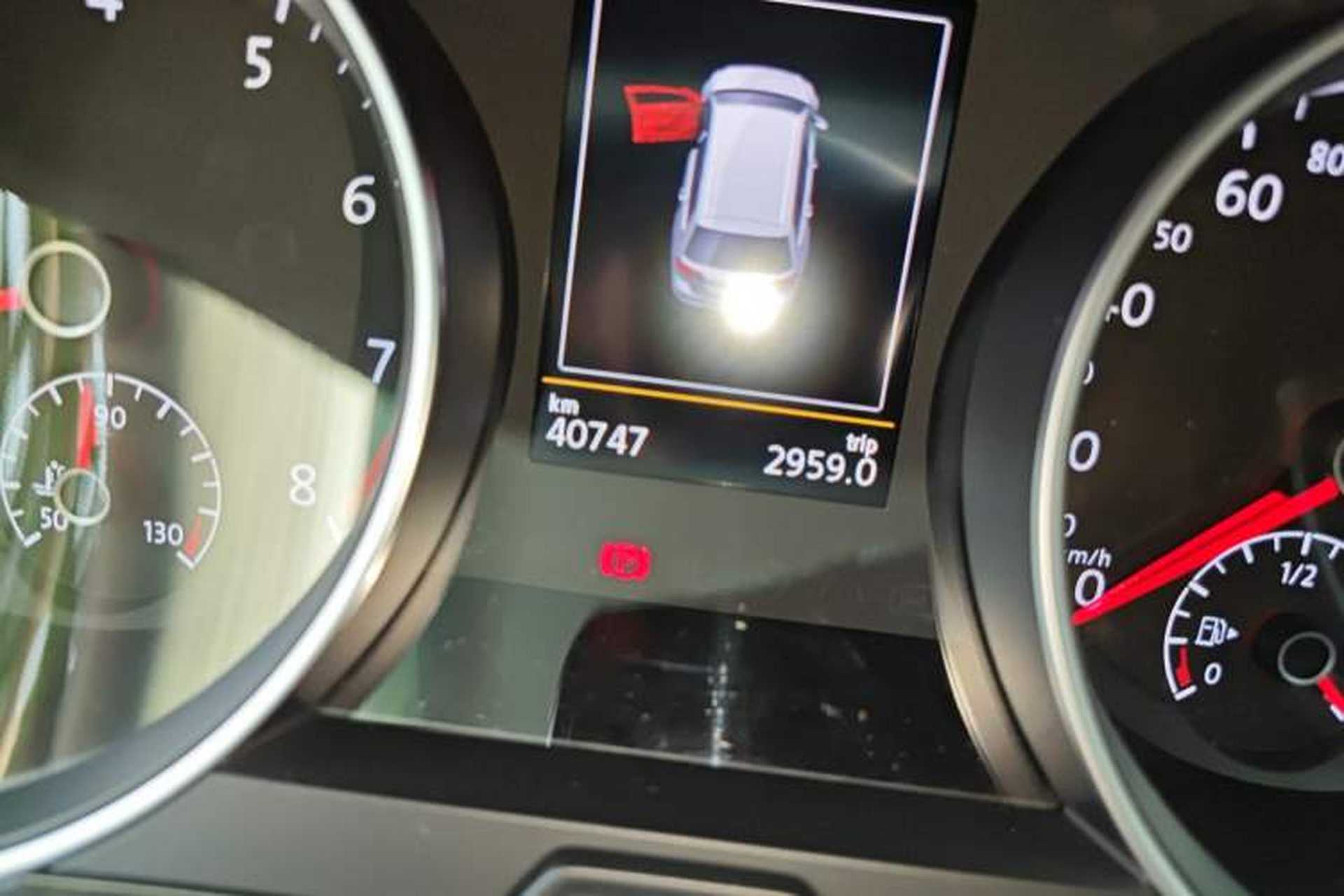 Used Volkswagen Golf 2019 1.8TSI Travel Edition Odometer Close Up