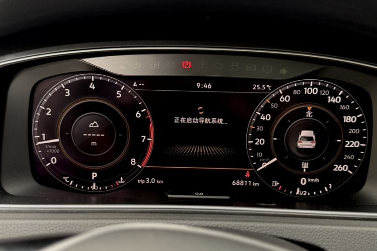 Used Volkswagen Golf 2019 280TSI DSG Luxury Version China VI Standard Odometer Close Up