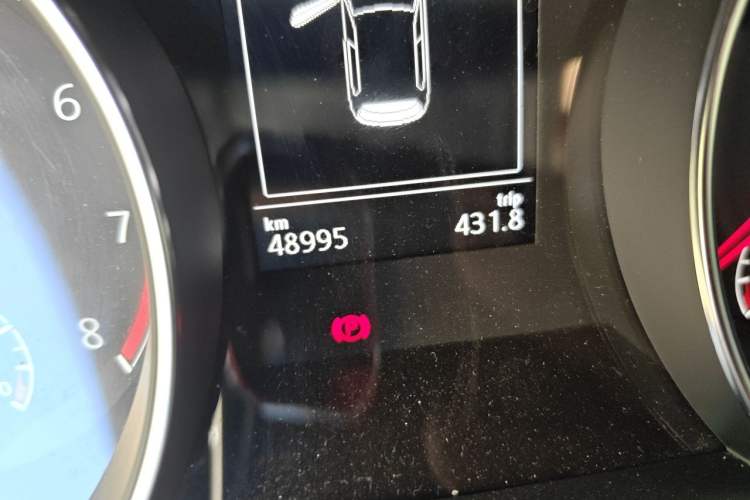 Used Volkswagen Golf 2019 280TSI DSG Luxury Version China V Standard Odometer Close Up