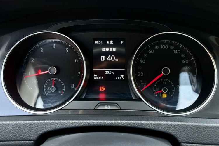 Used Volkswagen Golf 2019 280TSI DSG Luxury Version China V Standard Odometer Close Up
