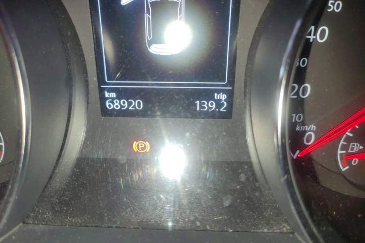 Used Volkswagen Golf 2019 280TSI DSG Comfort Version China V Standard Odometer Close Up