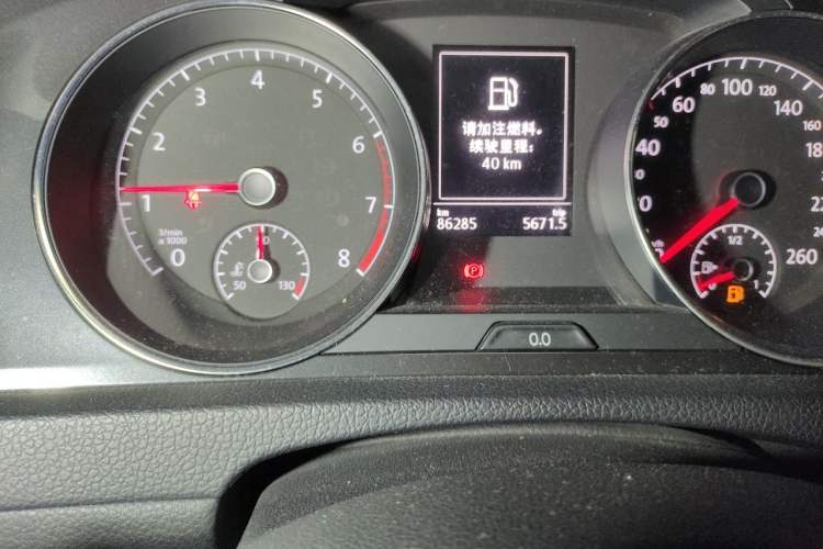 Used Volkswagen Golf 2019 280TSI DSG Comfort Version China V Standard Odometer Close Up