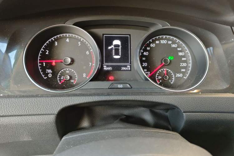 Used Volkswagen Golf 2019 280TSI DSG Comfort Version China V Standard Odometer Close Up
