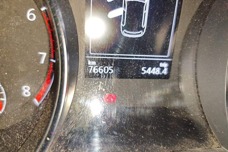 Used Volkswagen Golf 2019 200TSI DSG Comfort & Ambition Edition China VI Standard Odometer Close Up