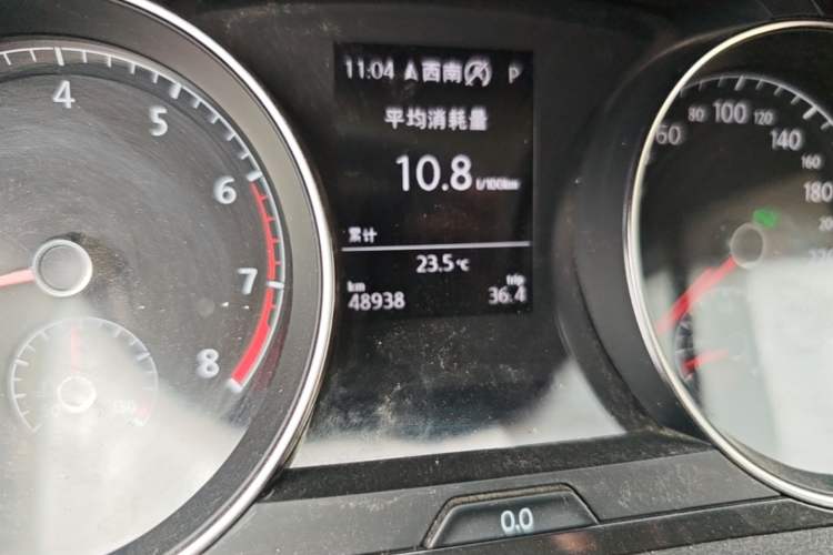 Used Volkswagen Golf 2019 200TSI DSG Comfort & Ambition Edition China VI Standard Odometer Close Up