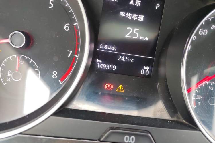 Used Volkswagen Golf 2019 280TSI DSG Comfort Version China V Standard Odometer Close Up