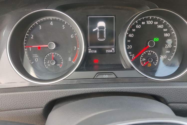 Used Volkswagen Golf 2019 280TSI DSG Comfort Version China V Standard Odometer Close Up