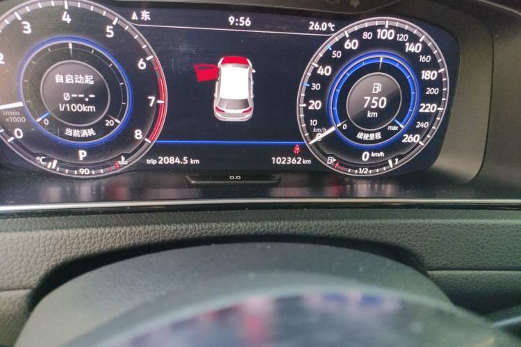 Used Volkswagen Golf 2019 280TSI DSG R-Line China VI Standard Odometer Close Up