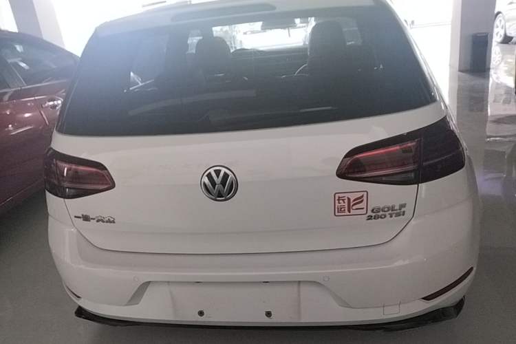 Used Volkswagen Golf 2019 280TSI DSG R-Line China VI Standard Rear
