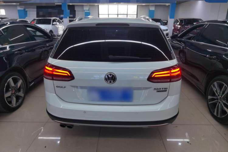 Used Volkswagen Golf 2019 1.8TSI Travel Edition Rear