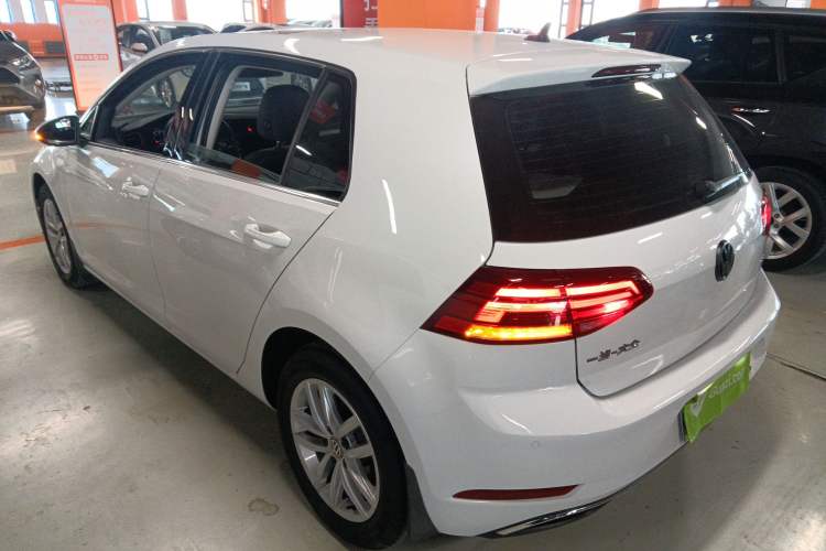 Used Volkswagen Golf 2019 1.6L Automatic Comfort Model China V Standard Rear Left 45 Deg