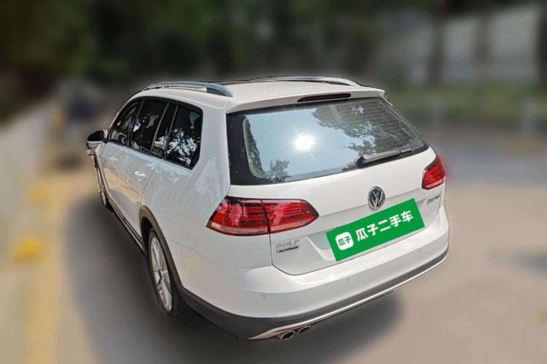 Used Volkswagen Golf 2019 1.8TSI Travel Edition Rear Left 45 Deg