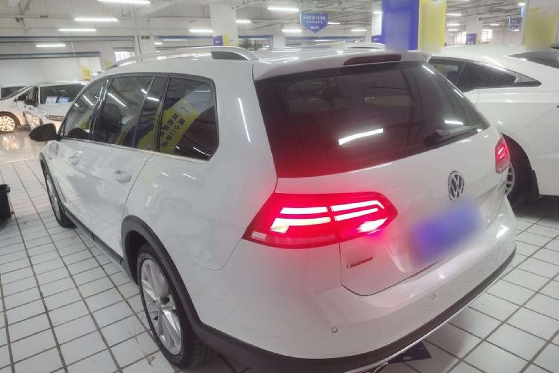 Used Volkswagen Golf 2019 1.8TSI Travel Edition Rear Left 45 Deg
