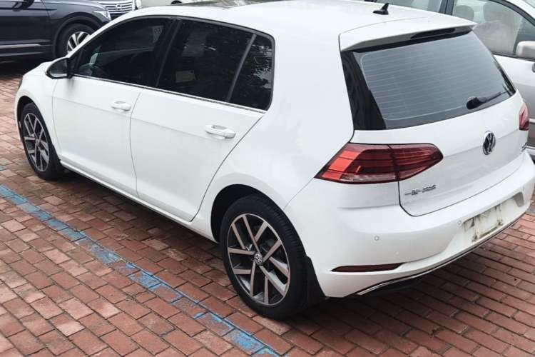 Used Volkswagen Golf 2019 200TSI DSG Comfort & Ambition Edition China VI Standard Rear Left 45 Deg