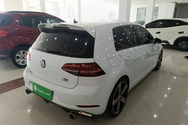 Used Volkswagen Golf 2019 200TSI DSG Comfort & Ambition Edition China VI Standard Rear Right 45 Deg