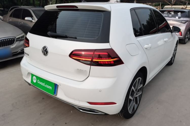 Used Volkswagen Golf 2019 280TSI DSG Luxury Version China VI Standard Rear Right 45 Deg