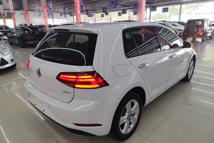 Used Volkswagen Golf 2019 1.6L Manual Fashion Edition China V Standard Rear Right 45 Deg