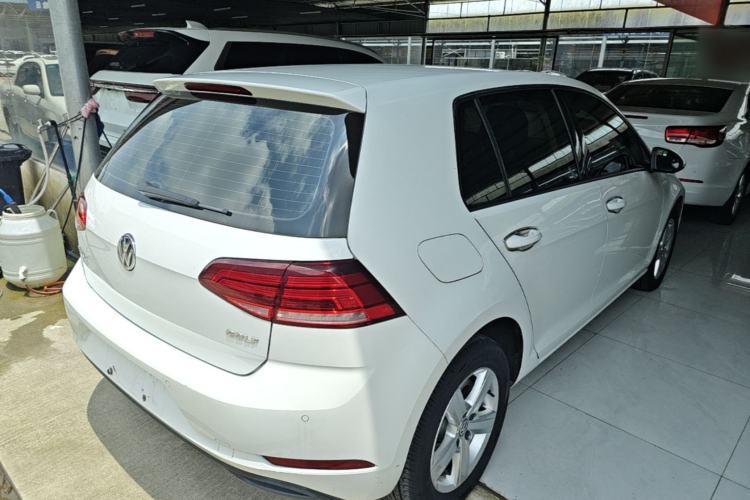 Used Volkswagen Golf 2019 1.6L Automatic Fashion Model China V Standard Rear Right 45 Deg