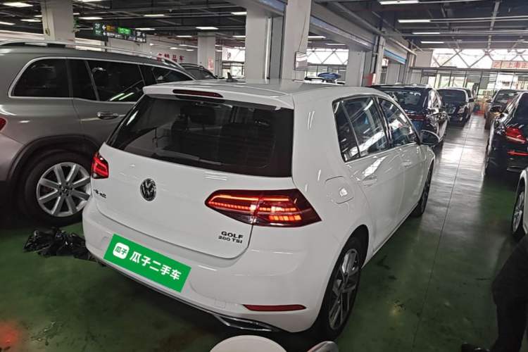 Used Volkswagen Golf 2019 280TSI DSG Luxury Version China VI Standard Rear Right 45 Deg