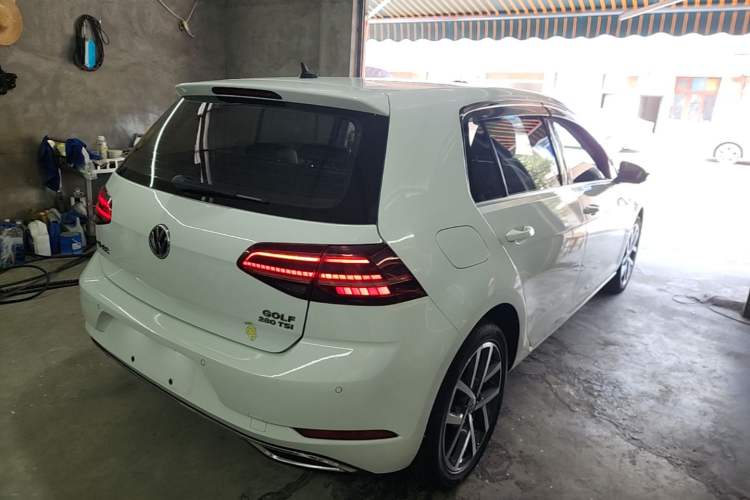 Used Volkswagen Golf 2019 280TSI DSG Luxury Version China VI Standard Rear Right 45 Deg