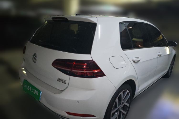 Used Volkswagen Golf 2019 280TSI DSG Luxury Version China VI Standard Rear Right 45 Deg