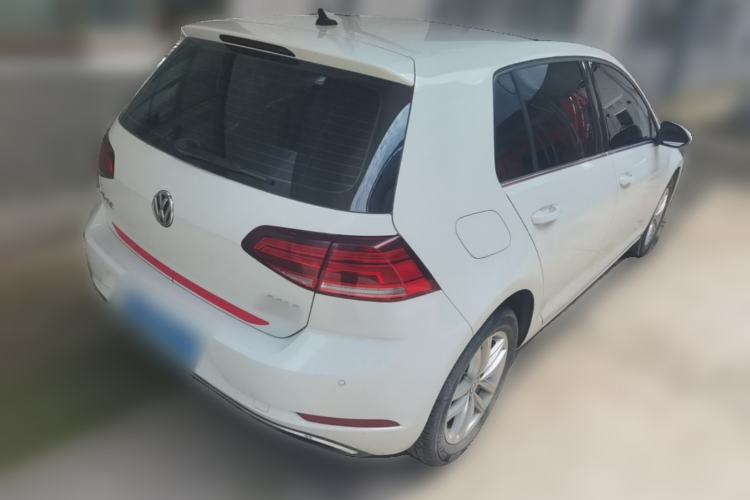 Used Volkswagen Golf 2019 200TSI DSG Comfort & Ambition Edition China VI Standard Rear Right 45 Deg