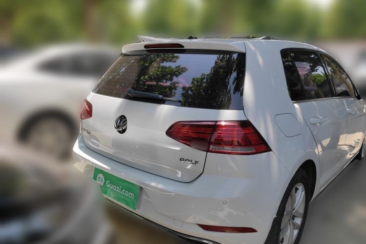 Used Volkswagen Golf  Rear Right 45 Deg