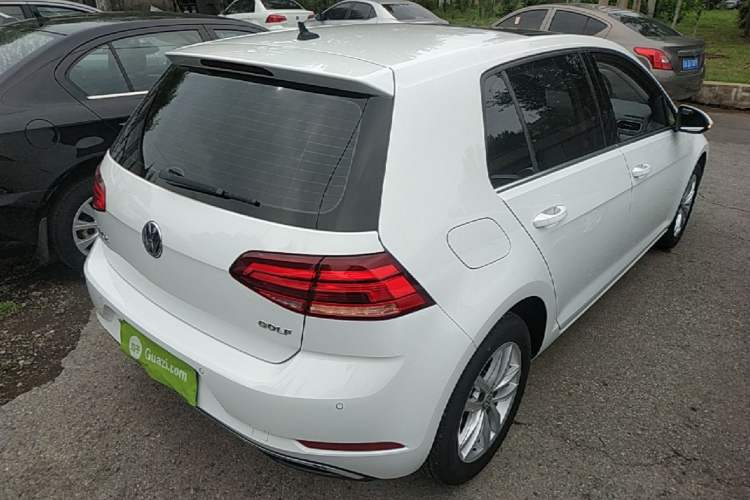 Used Volkswagen Golf 2019 1.6L Automatic Comfort Model China V Standard Rear Right 45 Deg