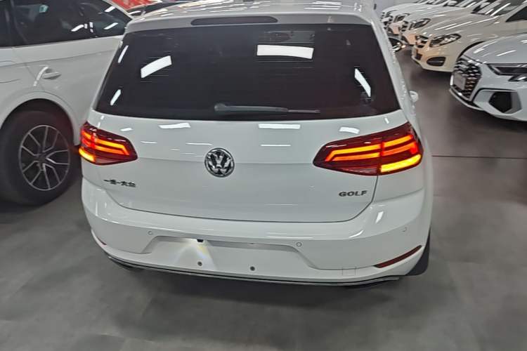Used Volkswagen Golf 2019 1.6L Automatic Comfort Model China V Standard Rear