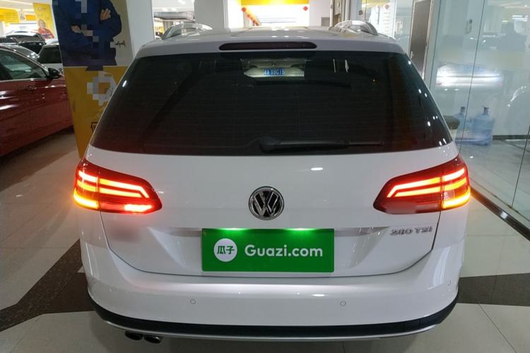 Used Volkswagen Golf 2019 1.8TSI Travel Edition Rear