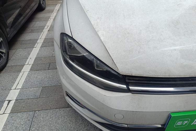 Used Volkswagen Golf 2019 280TSI DSG Comfort Version China VI Standard Right Front Headlight