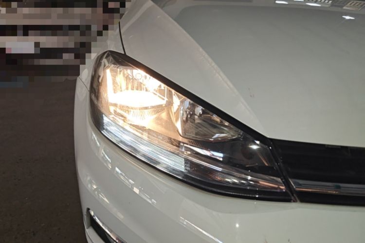 Used Volkswagen Golf 2019 200TSI DSG Comfort & Ambition Edition China VI Standard Right Front Headlight